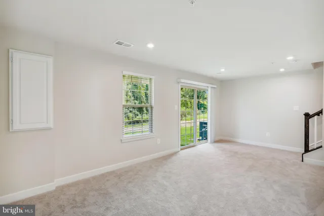 $3,495 | 19753 Green Village Drive, Montgomery Village, MD 20886