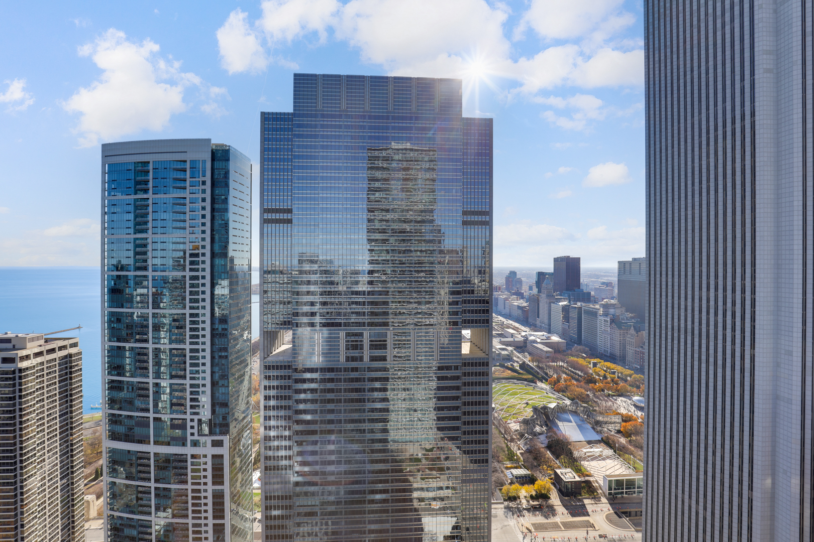 225 North Columbus Drive, Unit 5311 Chicago, IL 60601 - Photo 4 of 36 a view of a building