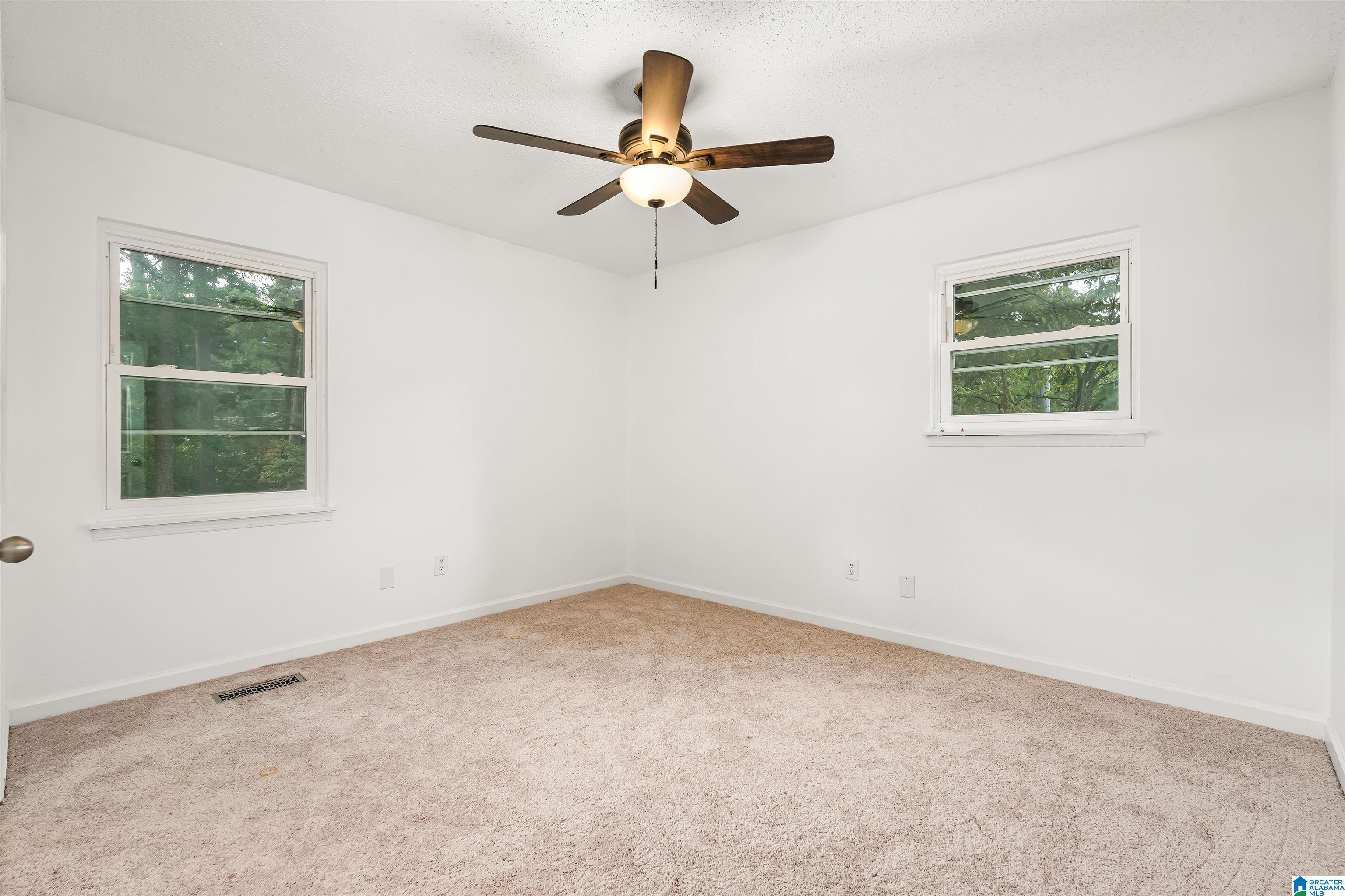 1925 Ridgemont Road Birmingham, AL 35235 - Photo 8 of 17