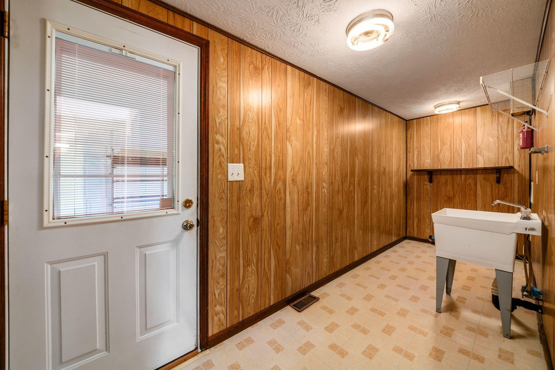 8633 Concord Road Johnstown, OH 43031 - Photo 23 of 60 023_Rd Johnstown OH 43031 USA