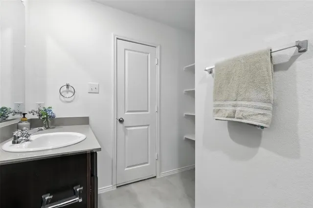 $210,500 | 8631 Cottage Crk Drive, Unit 21, Fort Worth, TX 76123