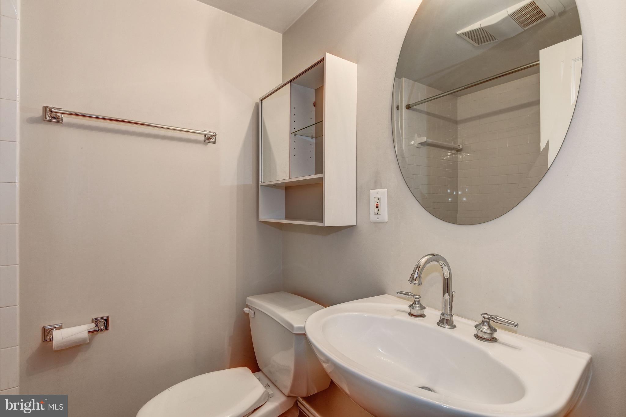 2210 R Street Northwest Washington, DC 20008 - Photo 27 of 29 Bath 1 - Lower Unit