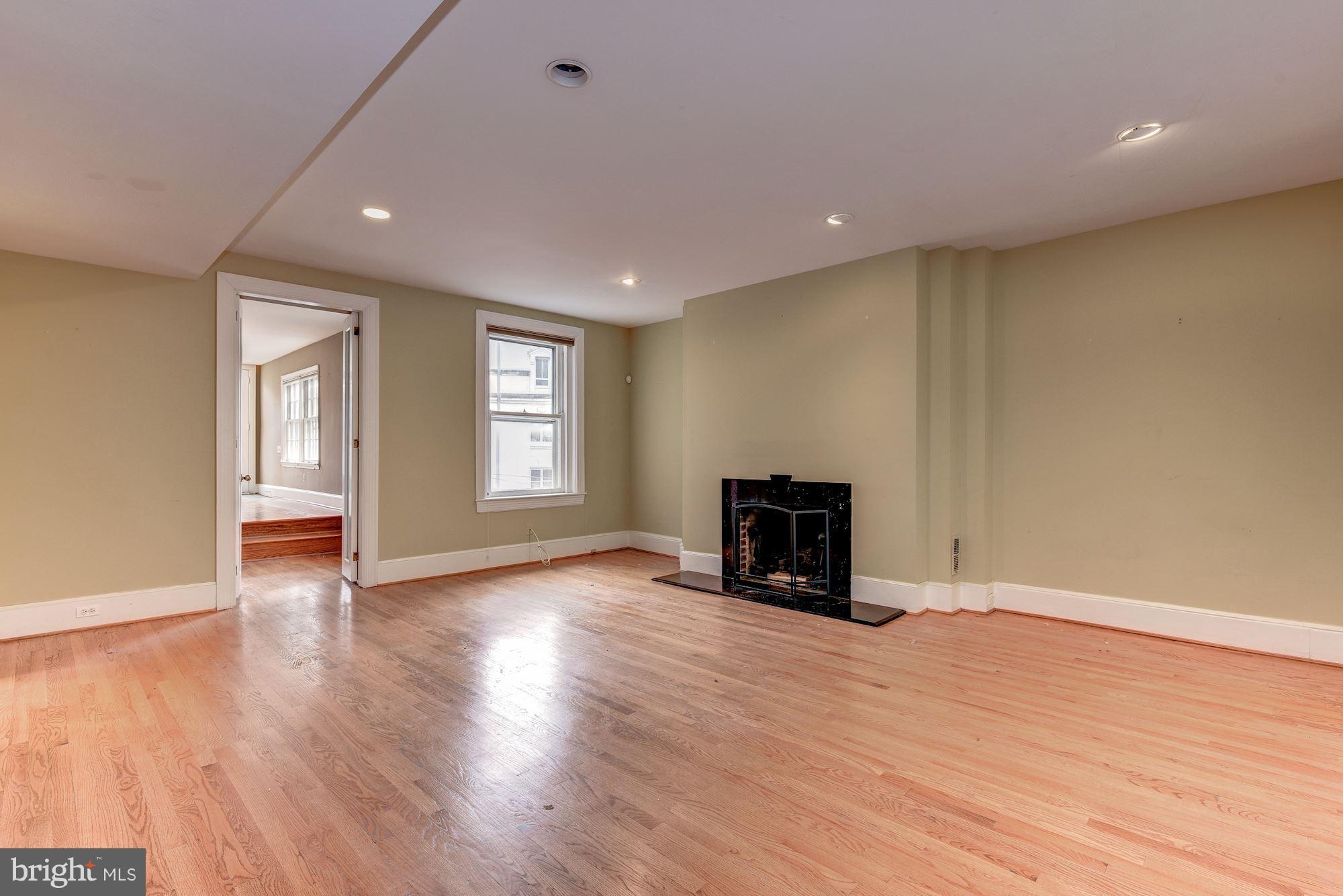 2210 R Street Northwest Washington, DC 20008 - Photo 5 of 29 Living Room - Upper Unit