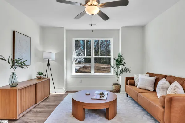 $238,500 | 402 Woodland Circle, Belton, SC 29627