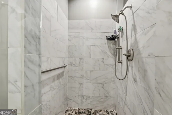 $977,800 | 2116 Orchard Drive, Clarkesville, GA 30523