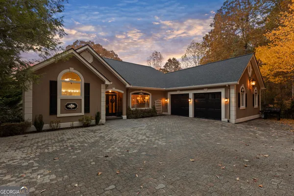 $977,800 | 2116 Orchard Drive, Clarkesville, GA 30523