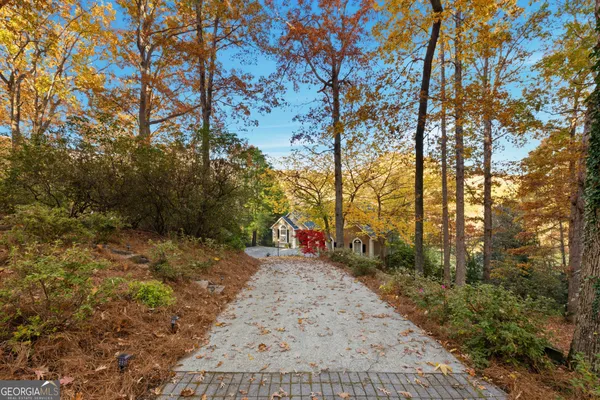 $977,800 | 2116 Orchard Drive, Clarkesville, GA 30523