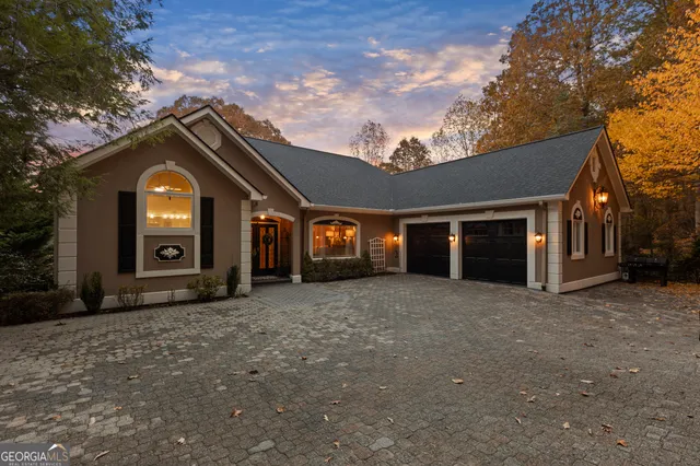 $978,000 | 2116 Orchard Drive, Clarkesville, GA 30523