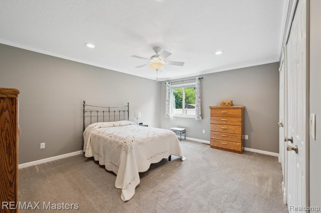 26091 Rogell Road New Boston, MI 48164 - Photo 24 of 32