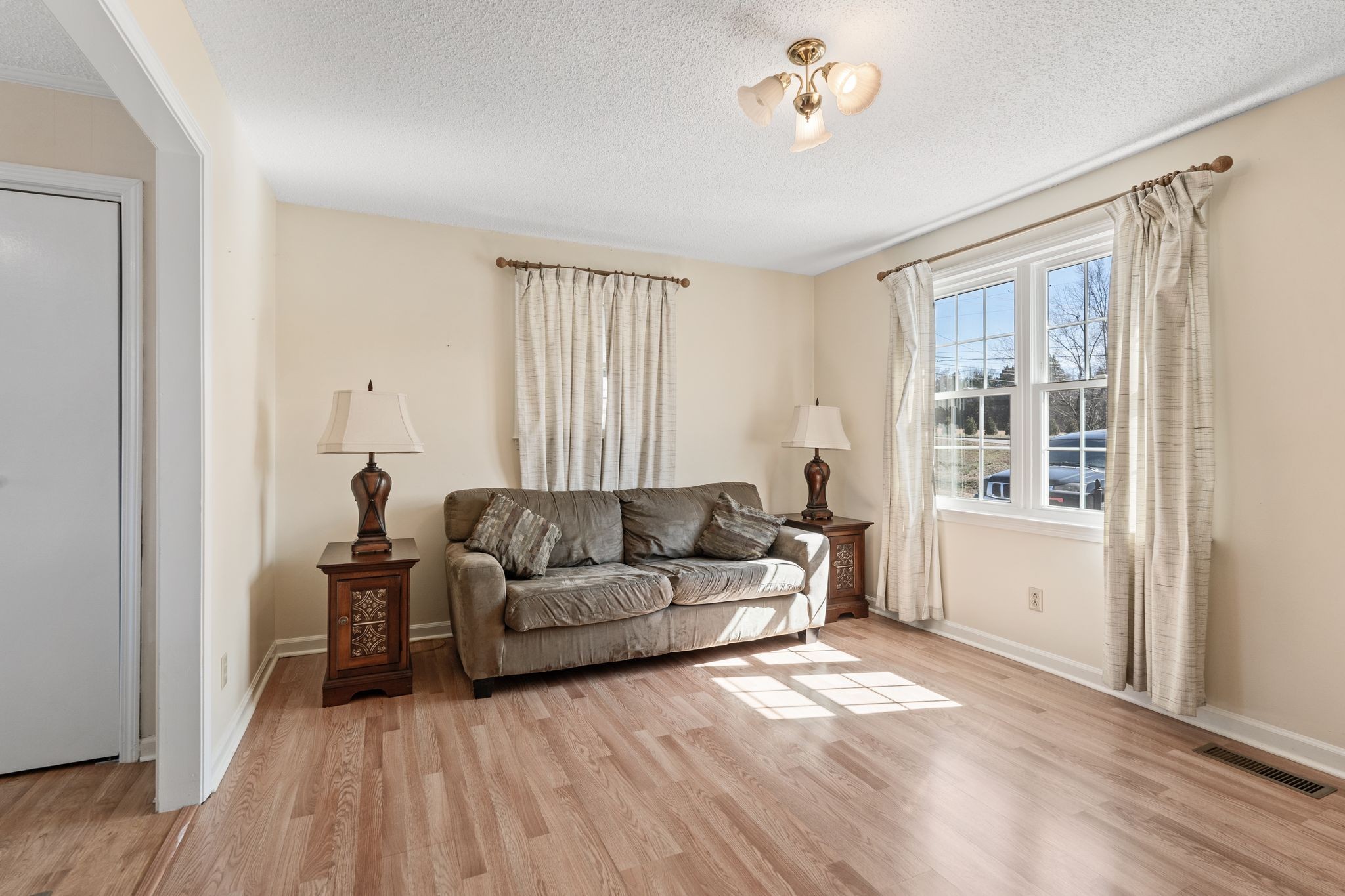 1765 Rutledge Ln. Lebanon, TN 37087 - Photo 7 of 33 Gallery Image 7