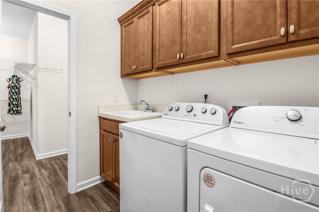 102 Rosamund Road Pooler, GA 31322 - Photo 30 of 45 Laundry