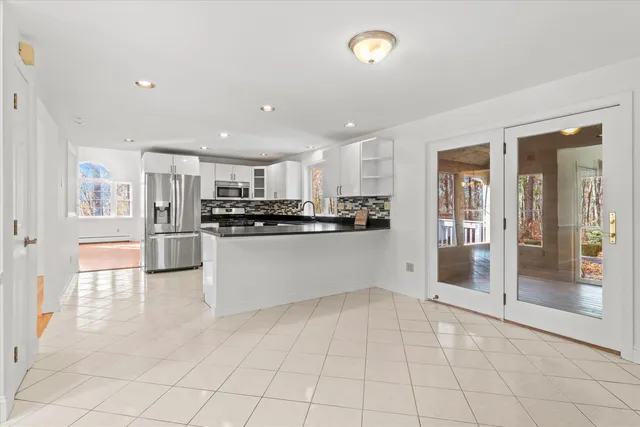 $779,000 | 18 Julia Drive, Hooksett, NH 03106