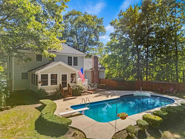 $779,000 | 18 Julia Drive, Hooksett, NH 03106