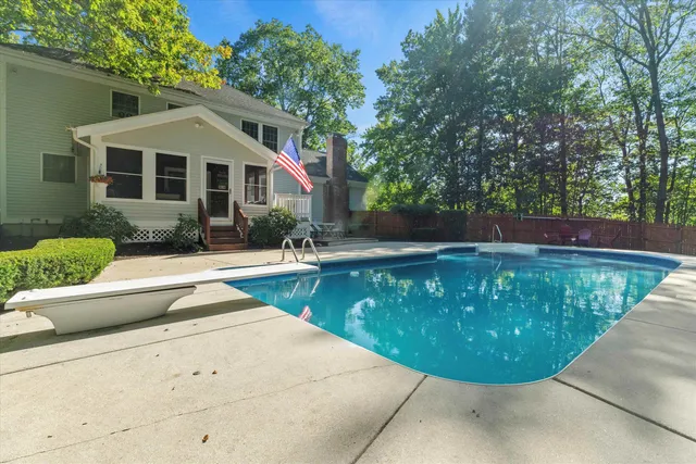 $779,000 | 18 Julia Drive, Hooksett, NH 03106