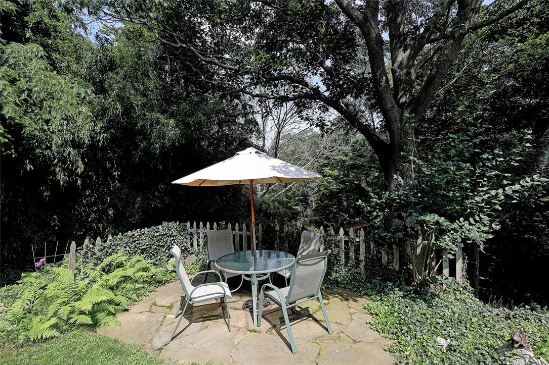 38 Langworthy Road Westerly, RI 02891 - Photo 31 of 44