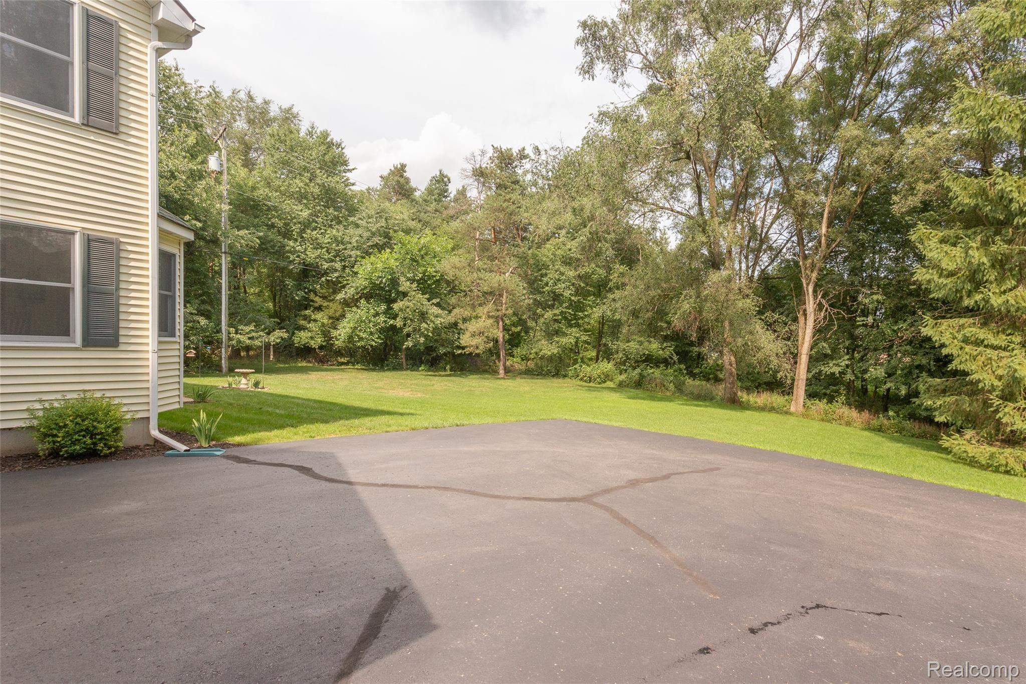 5439 Pleasant Valley Road Brighton, MI 48114 - Photo 50 of 55 Pleasant Valley_5439--Exterior-56.jpg