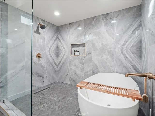 $1,699,900 | 12010 Susan Drive, Granada Hills, CA 91344