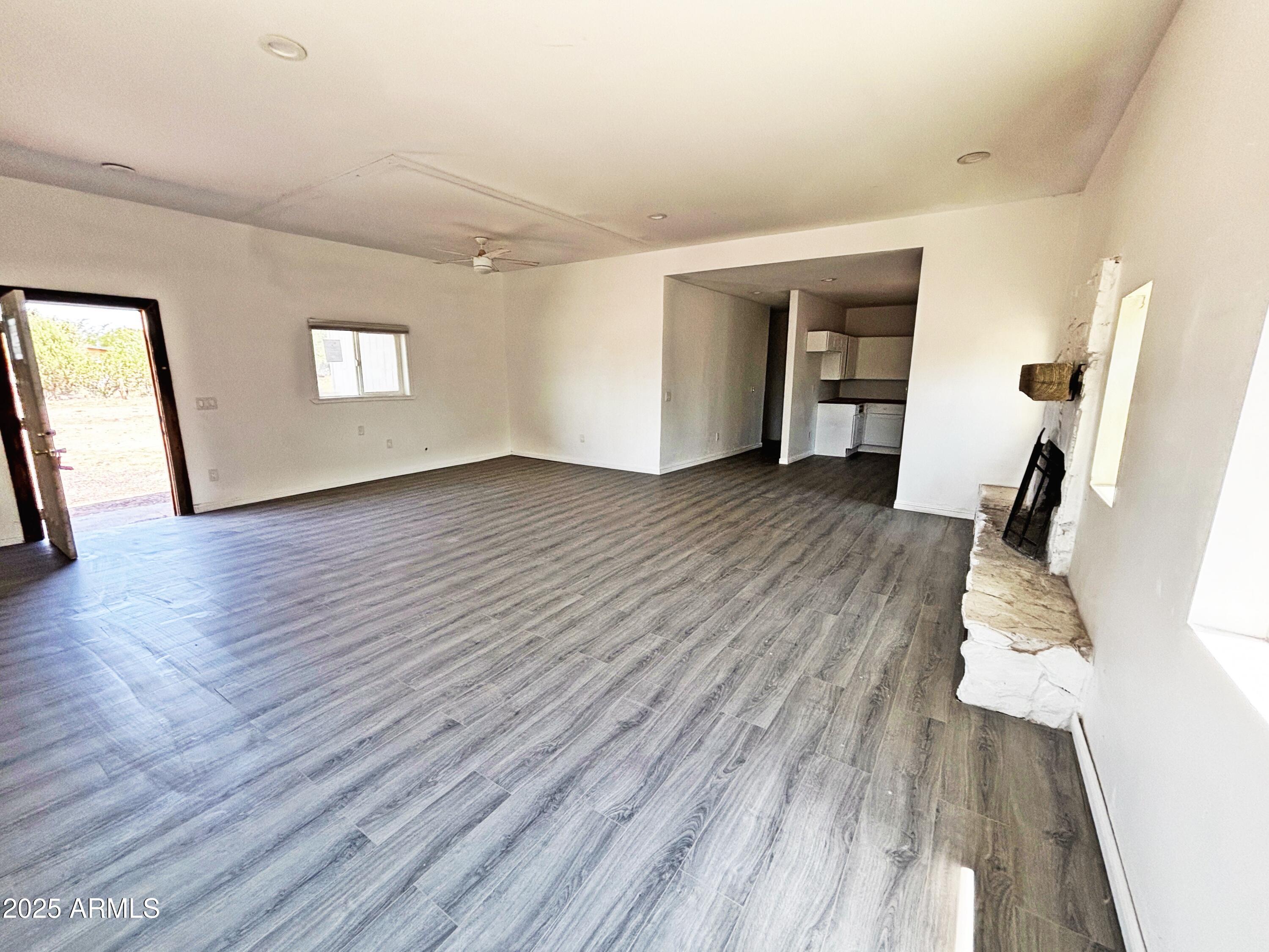 4119 Indian Bend Road Snowflake, AZ 85937 - Photo 4 of 29 4119_Int2014