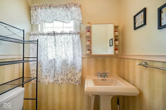 $200,000 | 2518 Wilson Street, Terre Haute, IN 47803