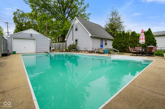 $200,000 | 2518 Wilson Street, Terre Haute, IN 47803