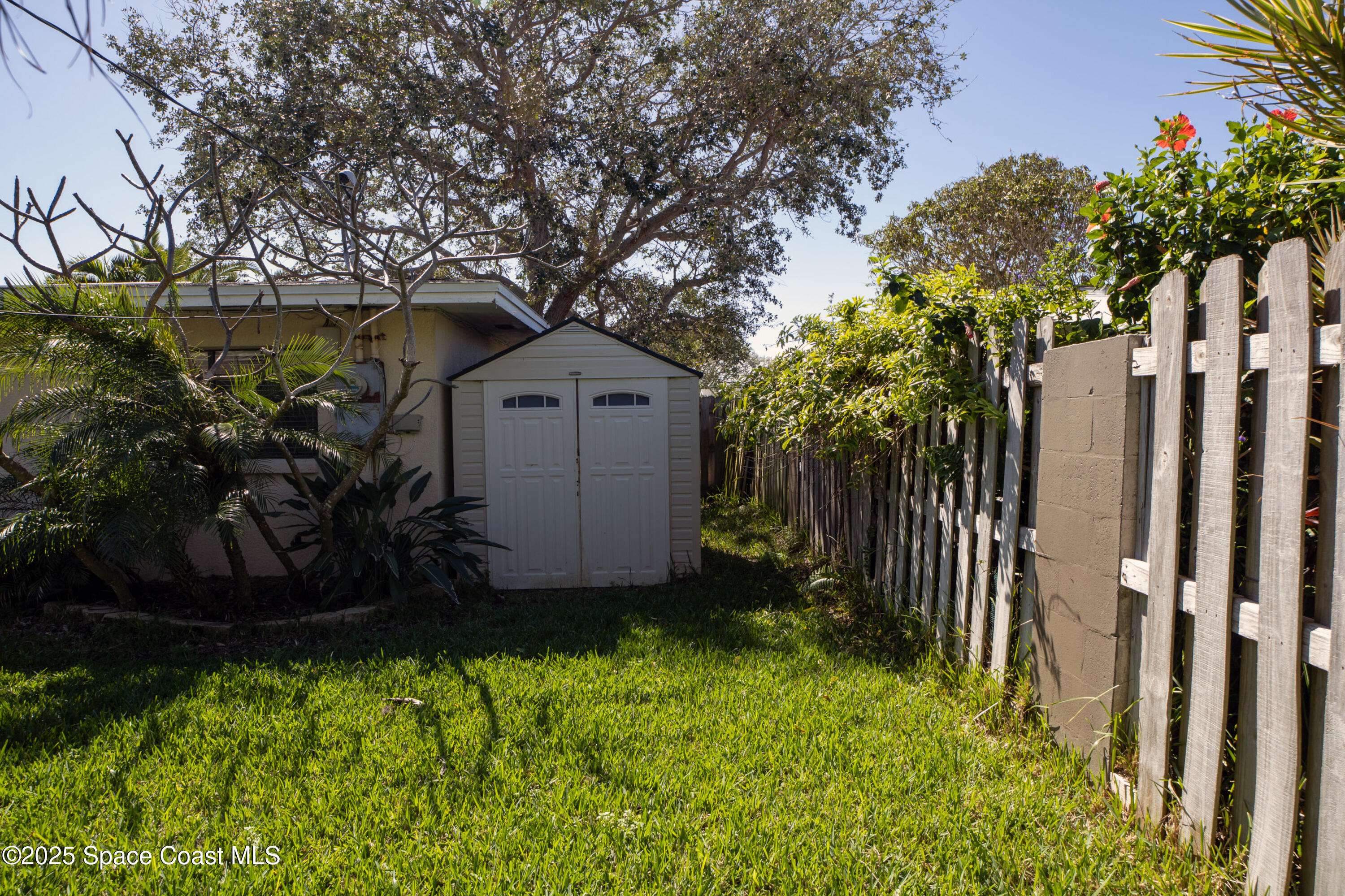 653 Bermuda Road Cocoa Beach, FL 32931 - Photo 17 of 57 IMG_2050 copy
