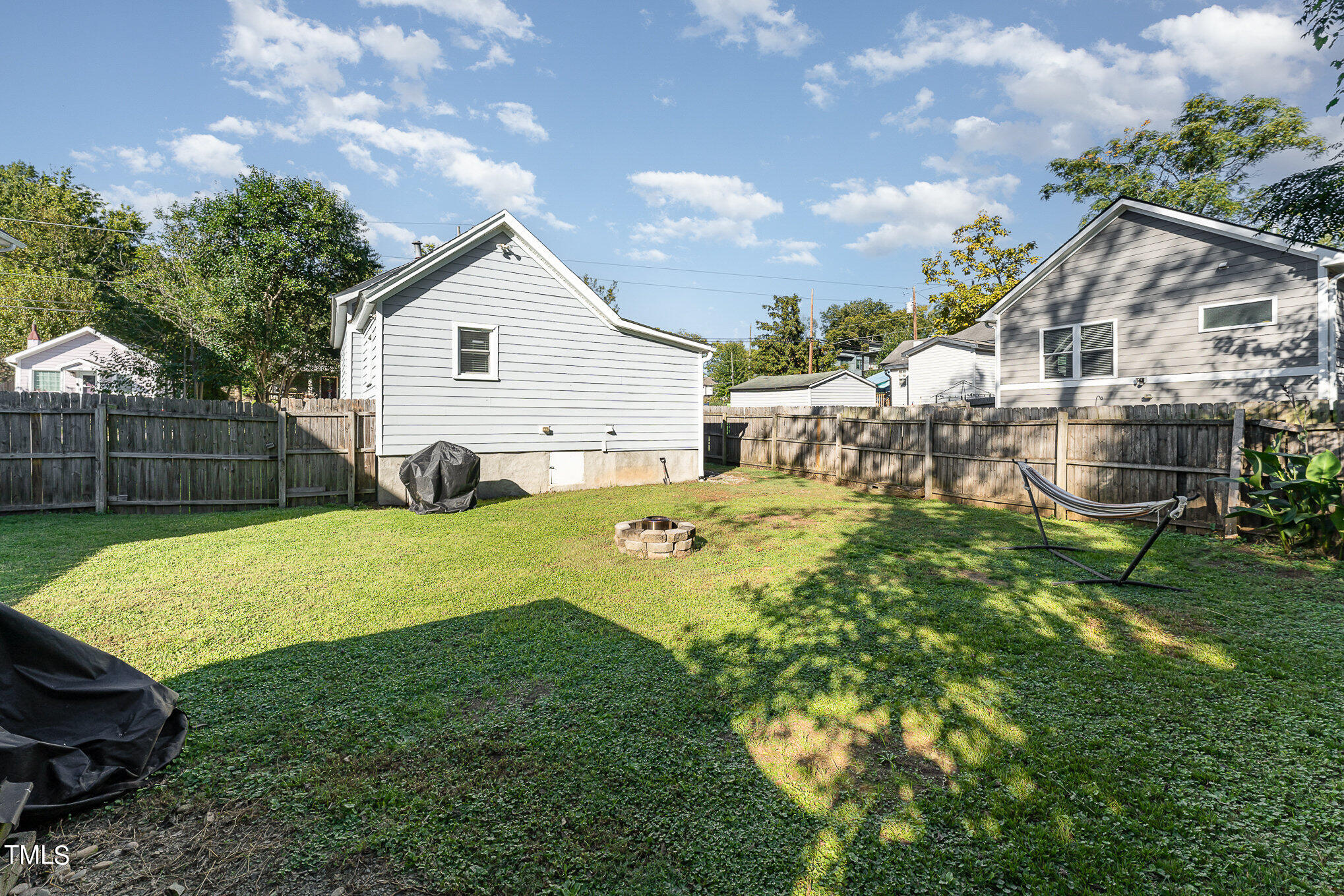 320 East Lee Street Raleigh, NC 27601 - Photo 25 of 31 025_a7403719-edit