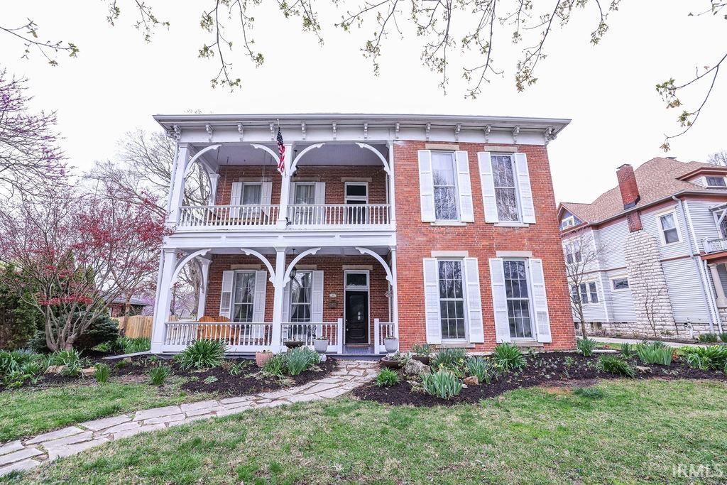 369 North Main St  