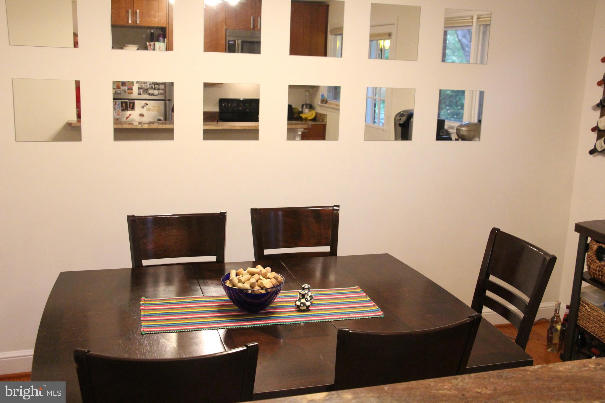 5600 Brookland Road Alexandria, VA 22310 - Photo 19 of 41 Dinning Area!