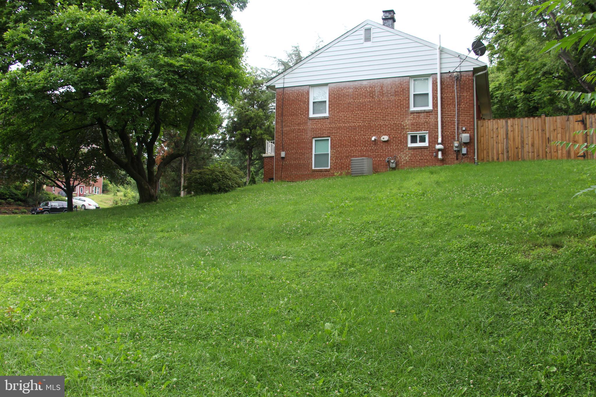 5600 Brookland Road Alexandria, VA 22310 - Photo 4 of 41 NO HOA!!!!
