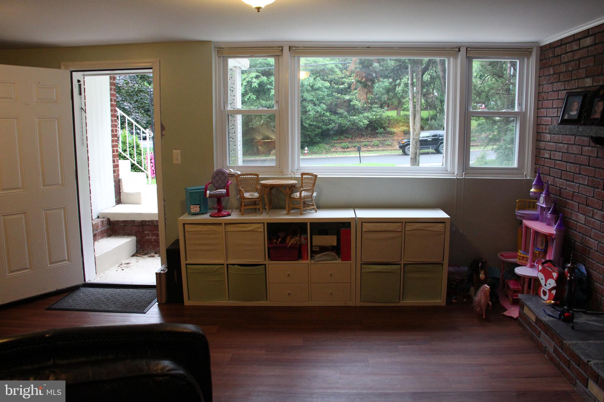 5600 Brookland Road Alexandria, VA 22310 - Photo 32 of 41 Super Bright!