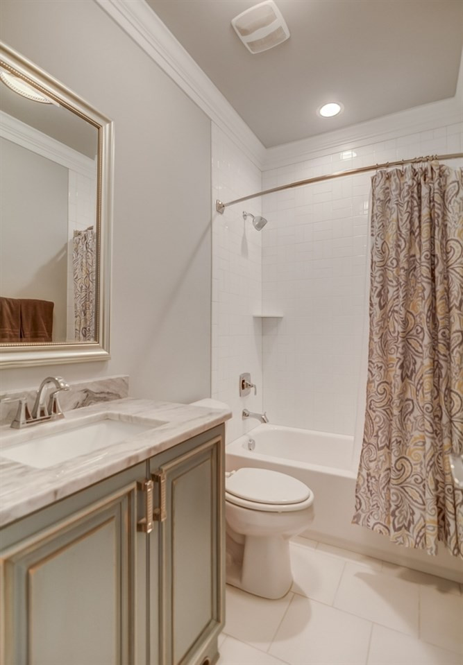8816 Breeland Way Raleigh, NC 27613 - Photo 14 of 25 Photo 14