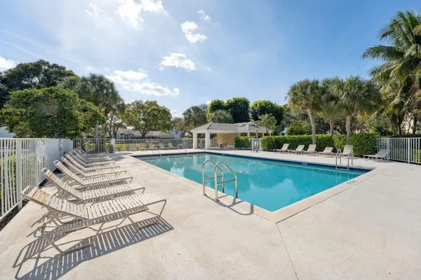 $3,500 | 3855 Sabal Lakes Road, Delray Beach, FL 33445