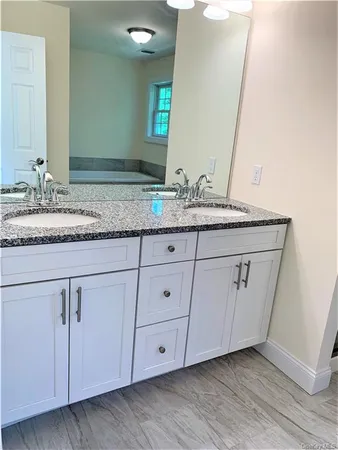 $919,900 | 13 Hill Street, Cortlandt Manor, NY 10567