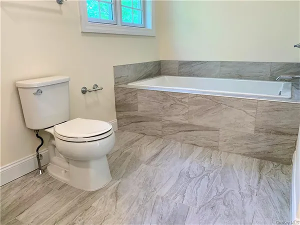$919,900 | 13 Hill Street, Cortlandt Manor, NY 10567