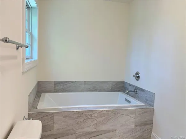 $919,900 | 13 Hill Street, Cortlandt Manor, NY 10567