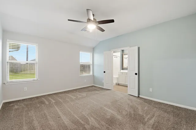 $2,300 | 19427 Trotter Cp Trail, Tomball, TX 77377