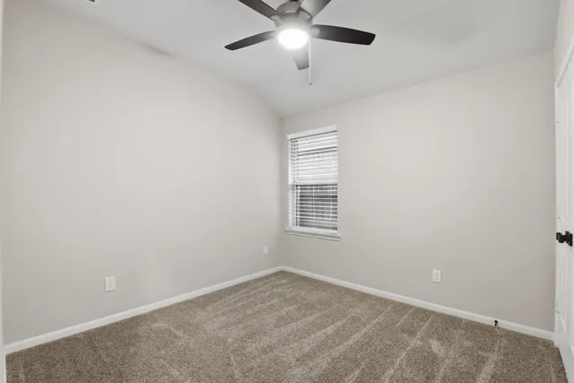 $2,300 | 19427 Trotter Cp Trail, Tomball, TX 77377