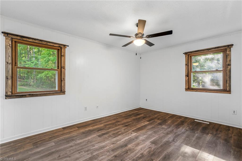206 Laura Road Madison, NC 27025 - Photo 15 of 43 Primary