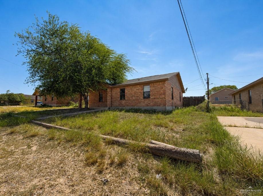 171 North Old El Sauz Road Rio Grande City, TX 78582 - Photo 2 of 15 Gallery Image 2