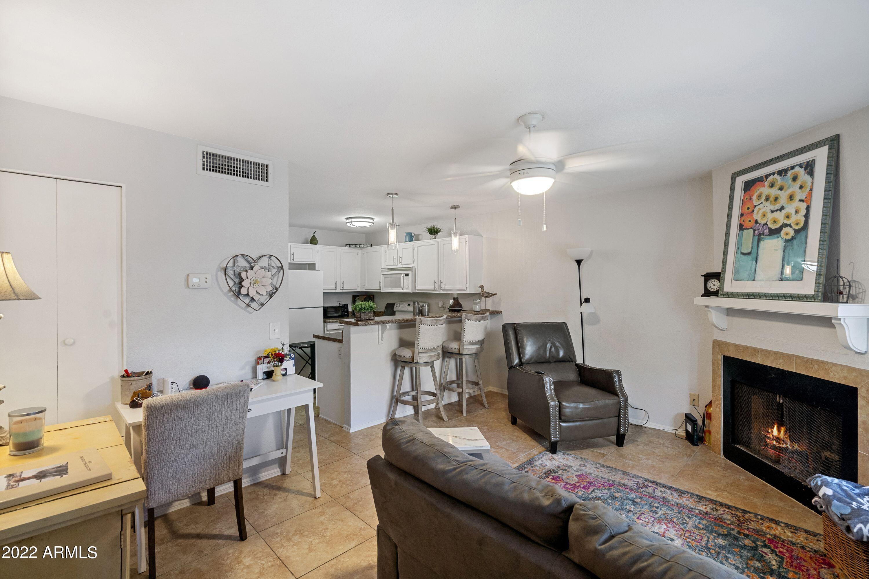 8111 West Wacker Road, Unit 23 Peoria, AZ 85381 - Photo 2 of 12 PIC 2