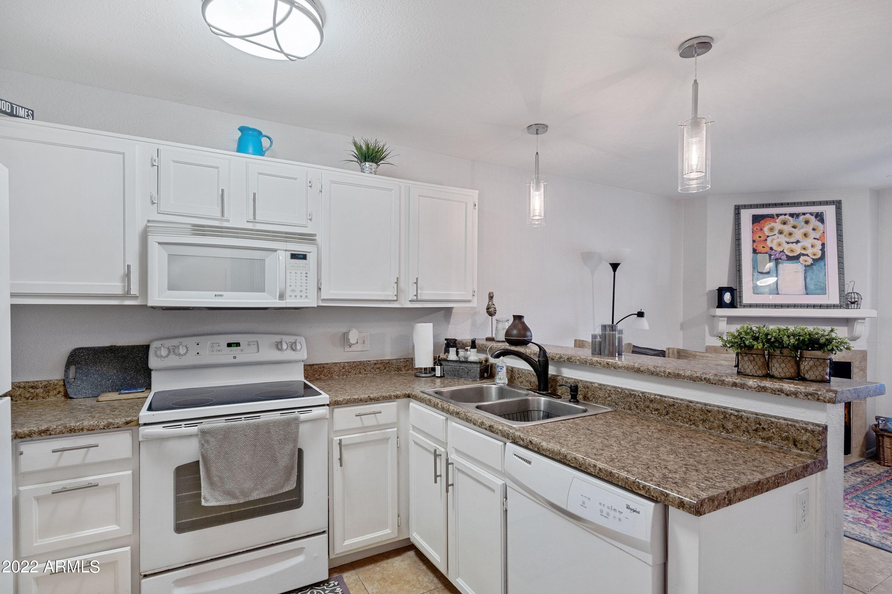 8111 West Wacker Road, Unit 23 Peoria, AZ 85381 - Photo 6 of 12 PIC 14