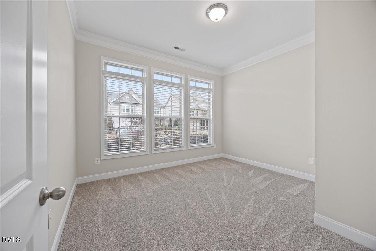 7601 Oakberry Drive Raleigh, NC 27616 - Photo 5 of 37 07-2A1A9364