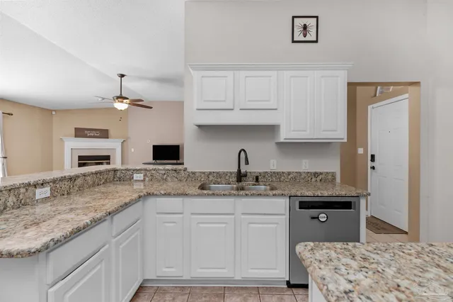 $2,000 | 5920 Ashton Woods Circle, Milton, FL 32570