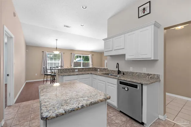 $2,000 | 5920 Ashton Woods Circle, Milton, FL 32570