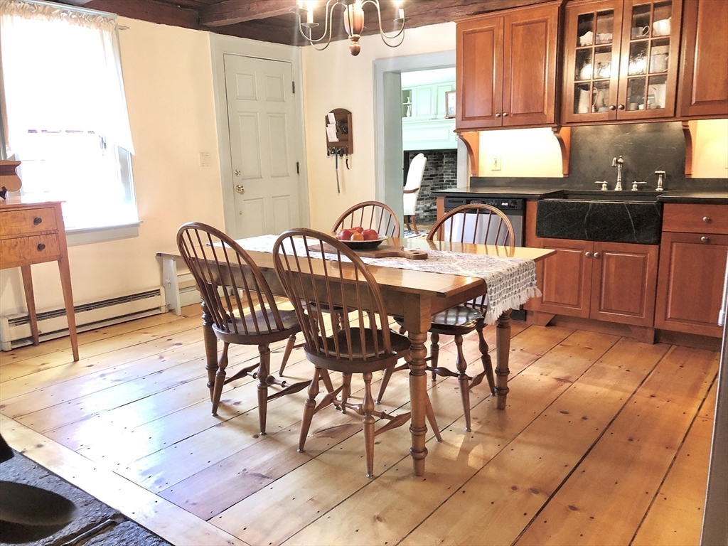 1 Island Farm Road Carver, MA 02330 - Photo 4 of 42 Gallery Image 4