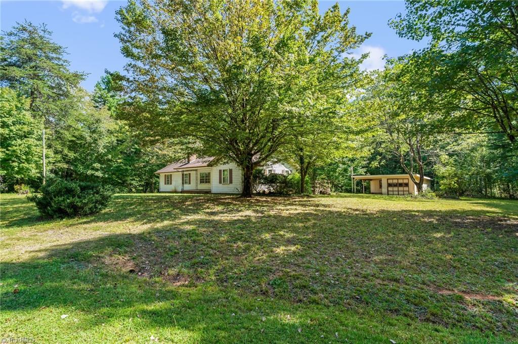 293 Ralph Ratledge Road Mocksville, NC 27028 - Photo 2 of 34