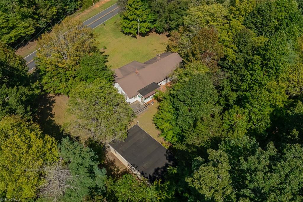 293 Ralph Ratledge Road Mocksville, NC 27028 - Photo 7 of 34