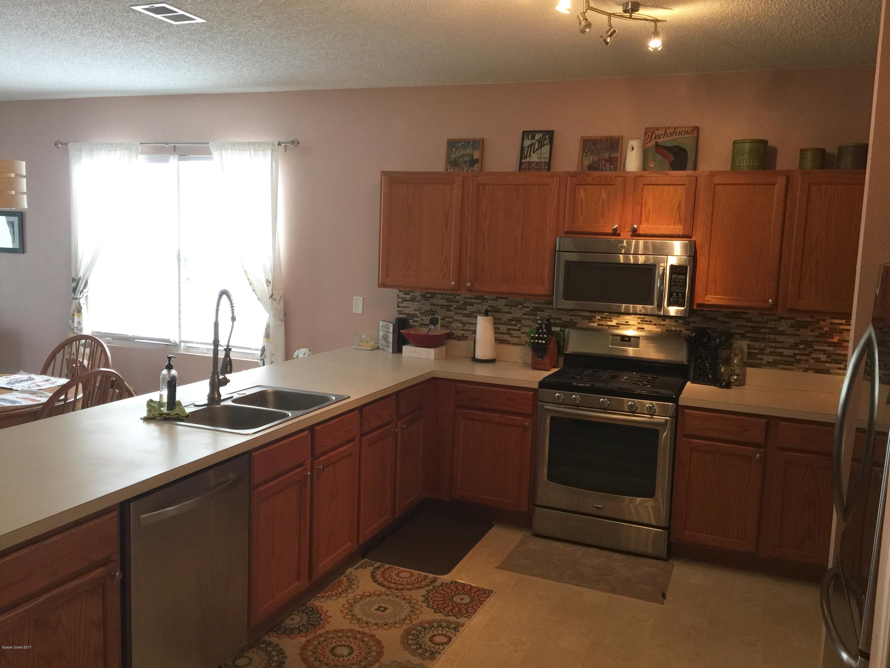 958 Riviera Point Drive Rockledge, FL 32955 - Photo 7 of 25 Kitchen