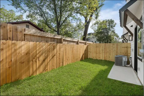 $344,900 | 5939 Cebra, Houston, TX 77091
