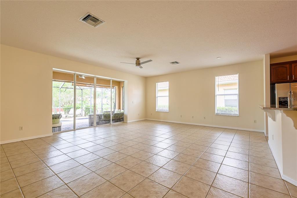 18014 Java Isle Drive Tampa, FL 33647 - Photo 5 of 38 Gallery Image 5